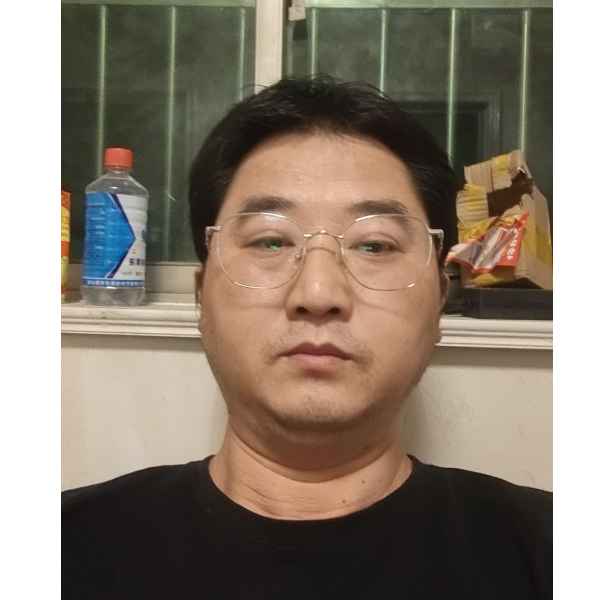 江苏45岁单身帅哥真诚找对象-鹤岗相亲网