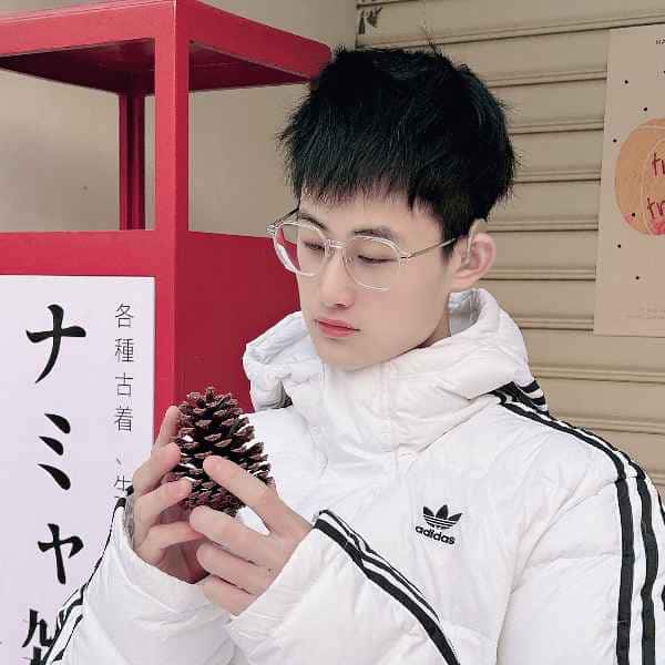 浙江23岁单身帅哥真诚找对象-鹤岗征婚相亲网