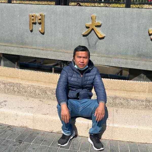 45岁岁福建单身帅哥 - 鹤岗吉缘网