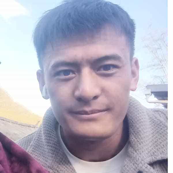 34岁岁云南单身帅哥 - 鹤岗吉缘网